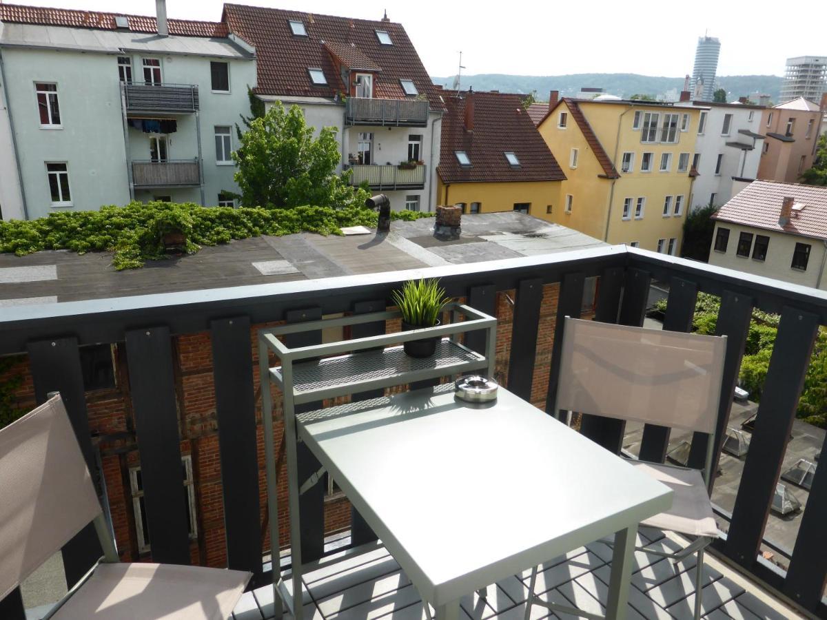 Jena City Apartment, Balkon, Sonnig, Wifi, Parkplaetze, Naehe Zentrum Luaran gambar