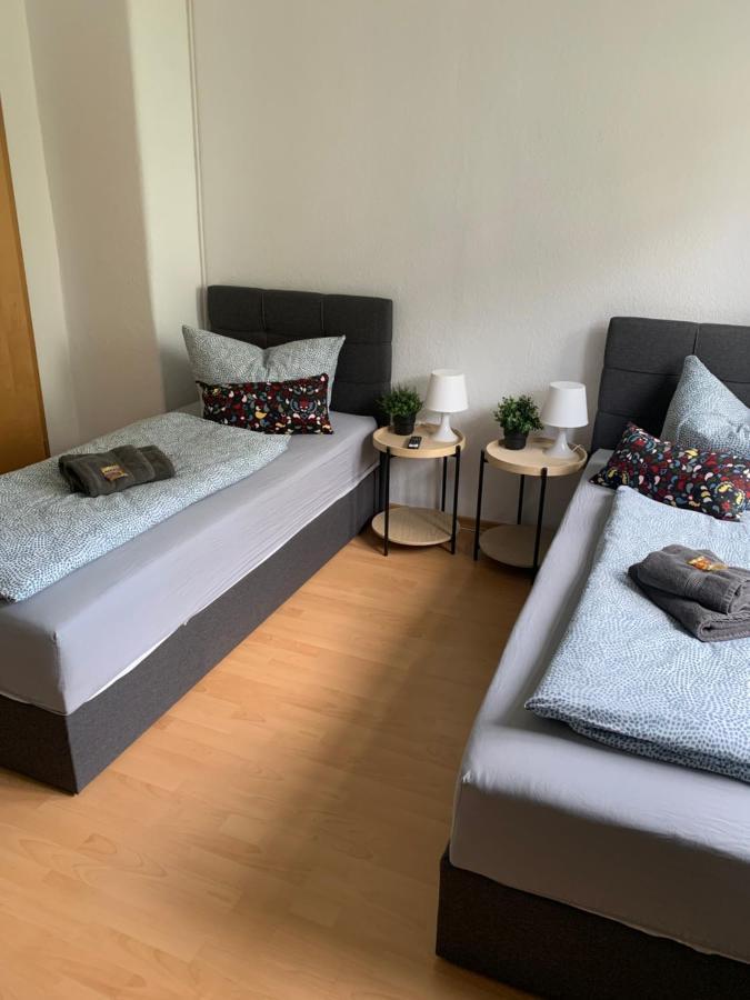 Jena City Apartment, Balkon, Sonnig, Wifi, Parkplaetze, Naehe Zentrum Luaran gambar